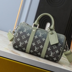 Louis Vuitton Speedy Bags